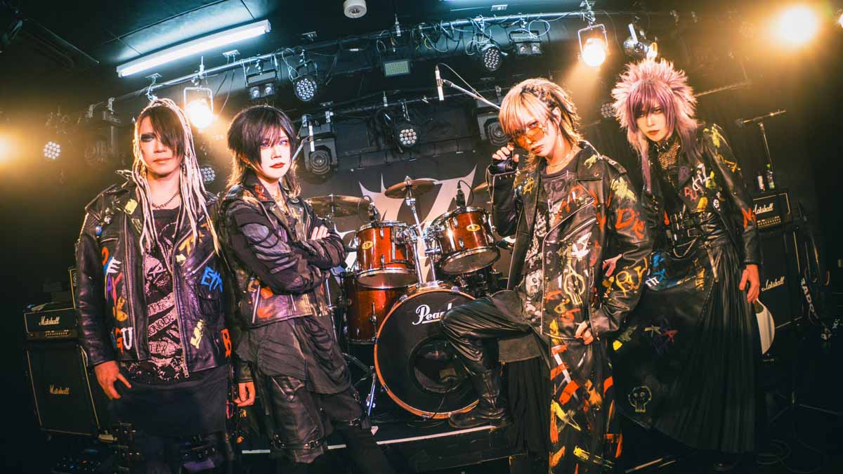 ❤️NEWS(まとめ売り)★大量セット★初回盤★通常盤★ライブ★映像集 2形態DVDセット】NEWS LIVE TOUR 2024 JAPANEWS（初回盤+通常盤