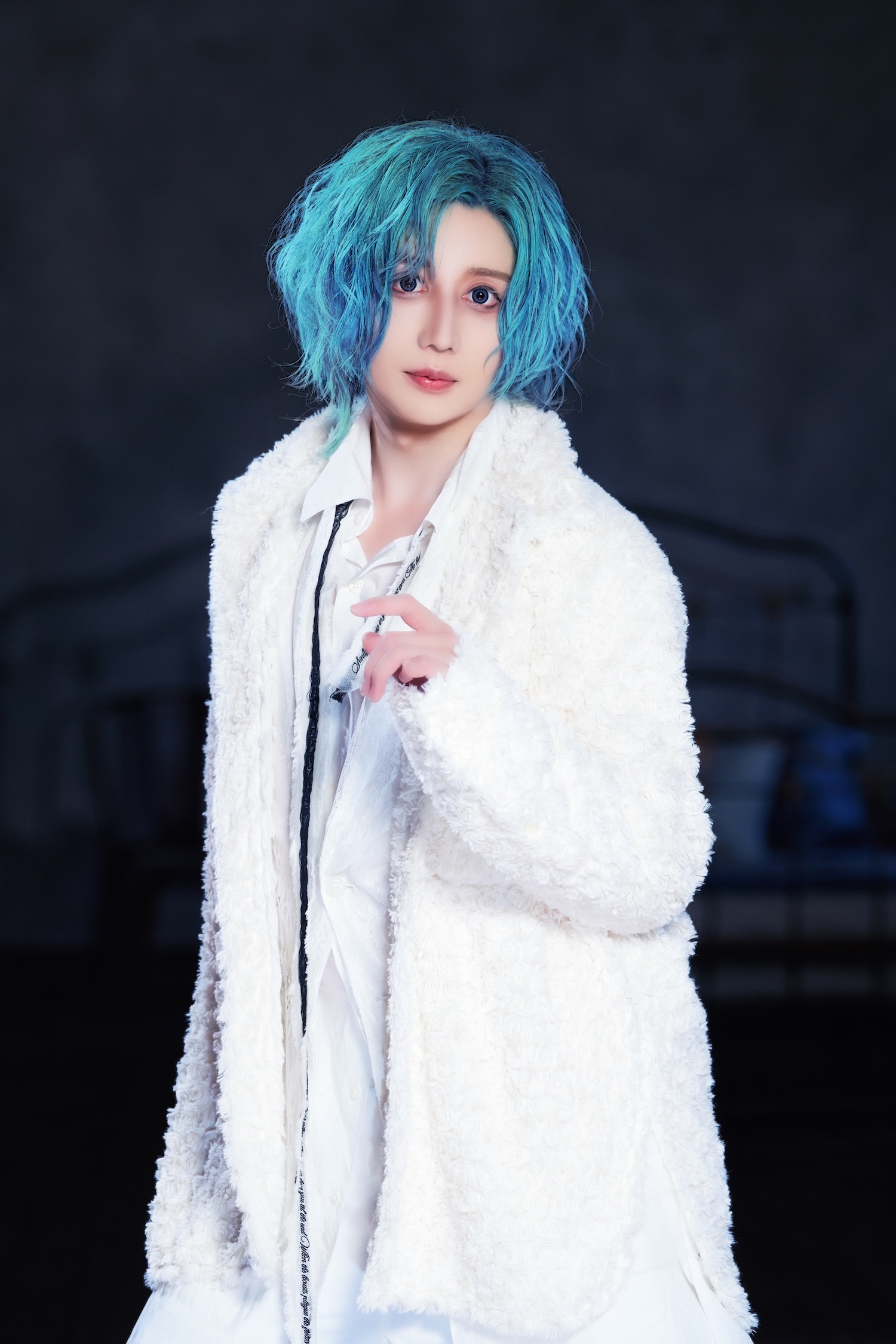 VALHALLA（ex.CLØWD KØU） 会場限定ミニアルバム VALHALLA】スペシャルインタビュー◇KØU×MIOが語るVALHALLAの現在地